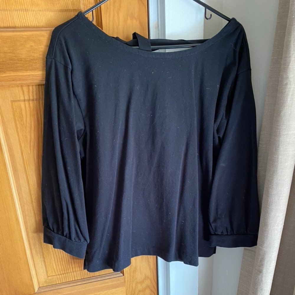 J.crew black sweatshirt